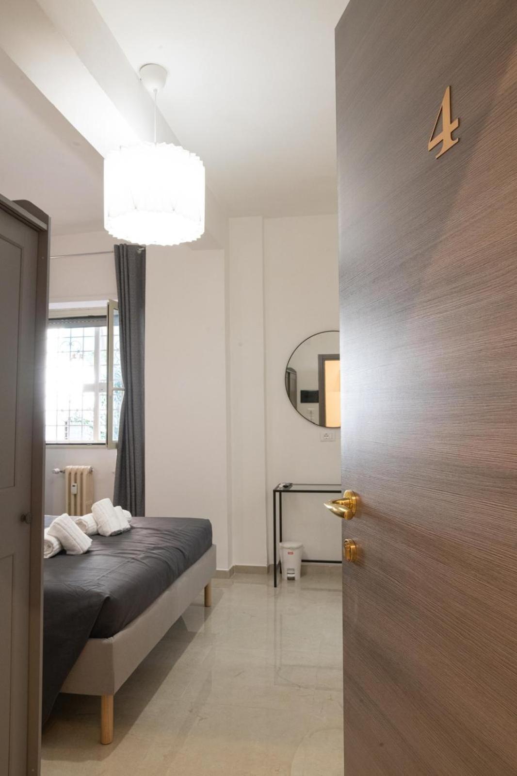 Hotel Gmm Roma Esterno foto